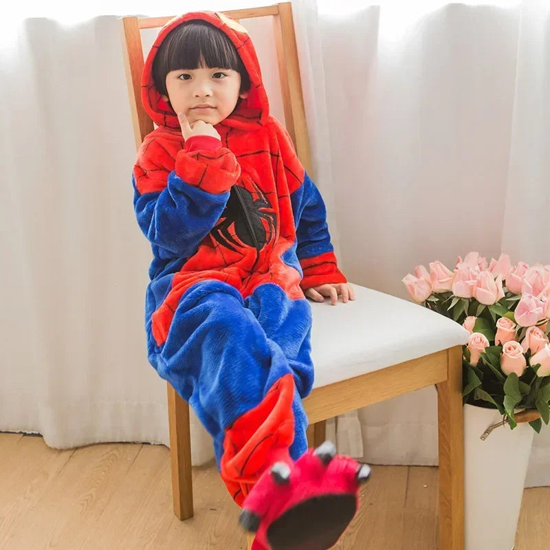 Swing into bedtime fun with this cozy Spiderman Flannel Jumpsuit! Perfect for little heroes, it’s a hooded pajama that doubles as a cosplay costume—ideal for sleep, play, or saving the day